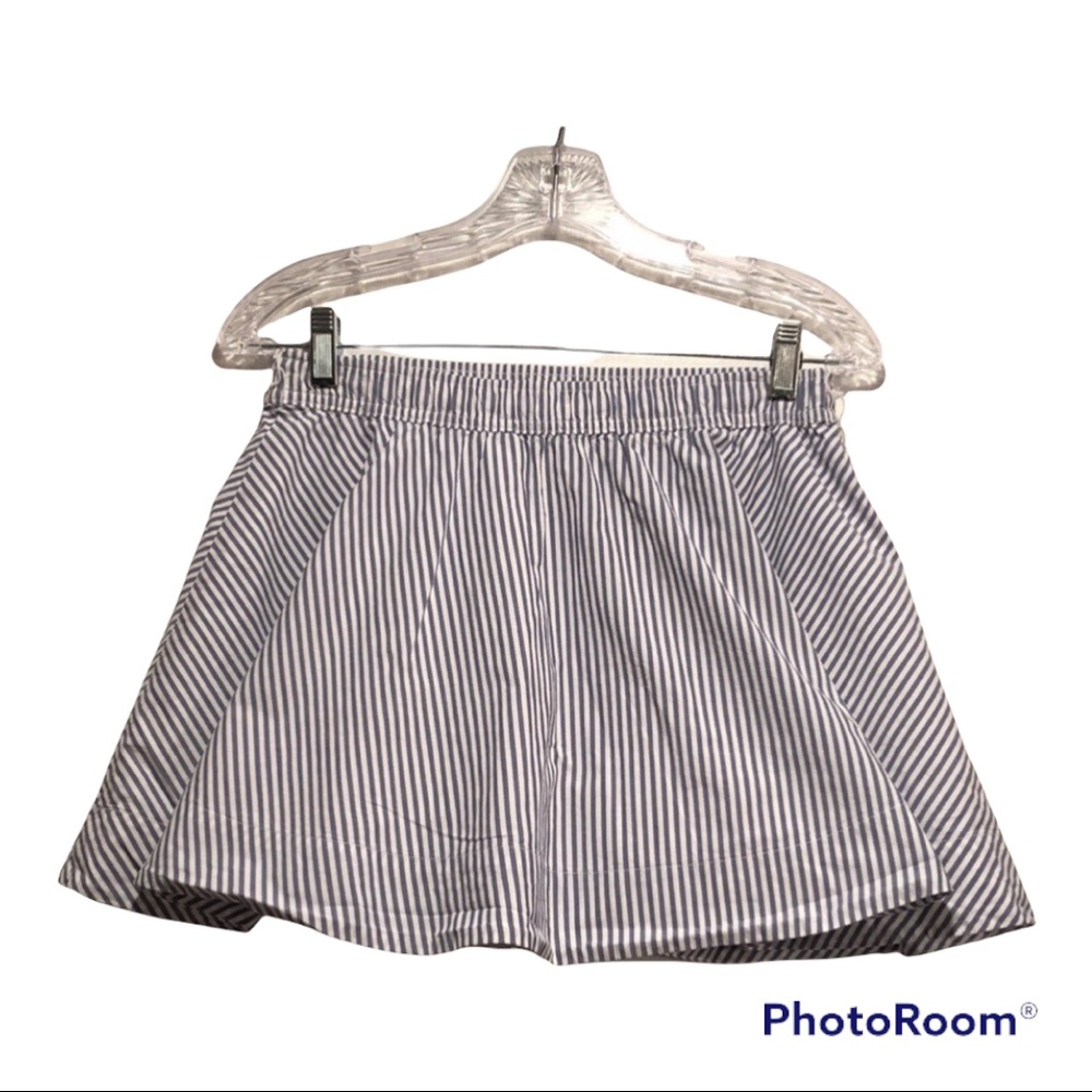 Hollister skirt. Size medium blue and white stripe pull on style